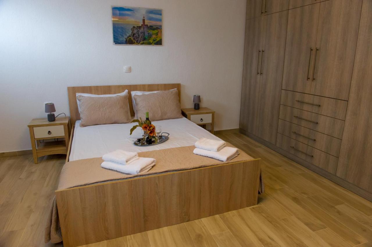 To Petrino Holidays House Metagkitsi Экстерьер фото